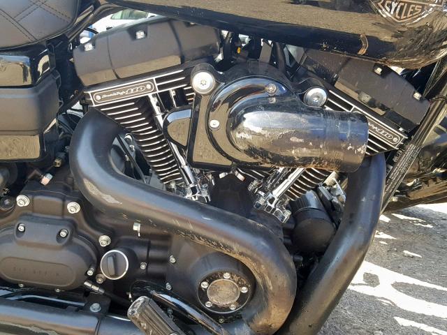 1HD1GS833HC307536 - 2017 HARLEY-DAVIDSON FXDLS BLACK photo 7