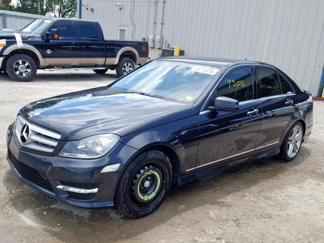 WDDGF4HB4DR298926 - 2013 MERCEDES-BENZ C 250 BLACK photo 2