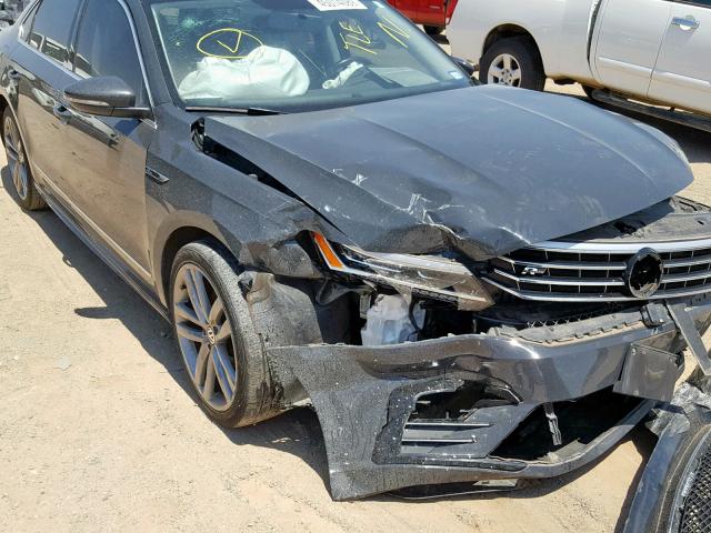 1VWDT7A31HC067398 - 2017 VOLKSWAGEN PASSAT R-L CHARCOAL photo 9