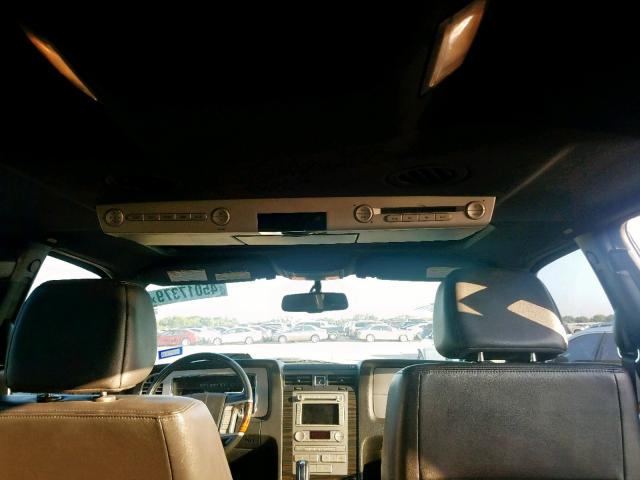 5LMFL28568LJ08199 - 2008 LINCOLN NAVIGATOR BLACK photo 9