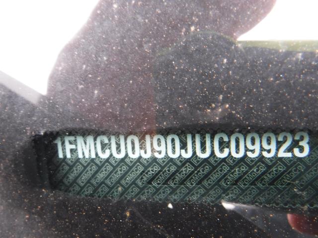 1FMCU0J90JUC09923 - 2018 FORD ESCAPE TIT SILVER photo 10