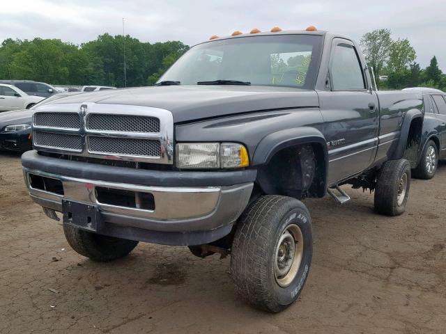 3B7KF26Z32M303900 - 2002 DODGE RAM 2500 GRAY photo 2