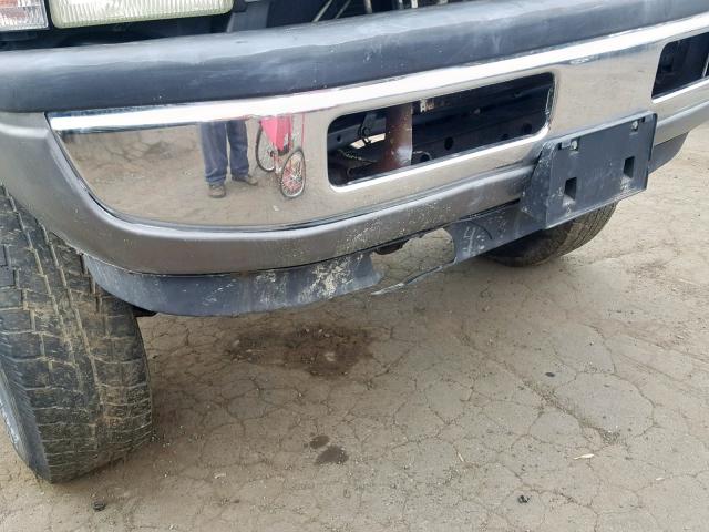 3B7KF26Z32M303900 - 2002 DODGE RAM 2500 GRAY photo 9