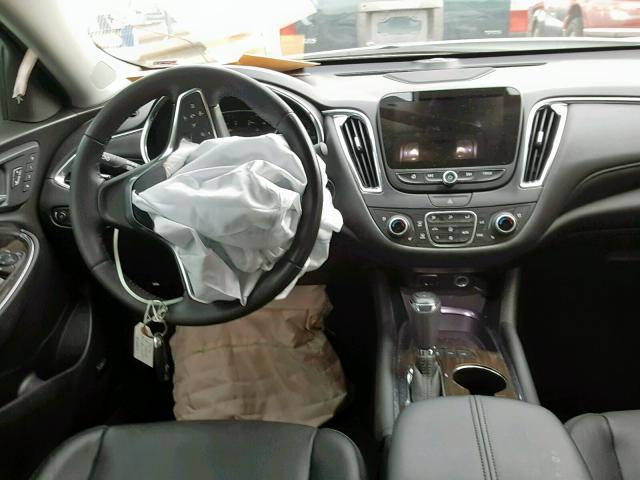 1G1ZE5SX9JF201953 - 2018 CHEVROLET MALIBU PRE WHITE photo 9