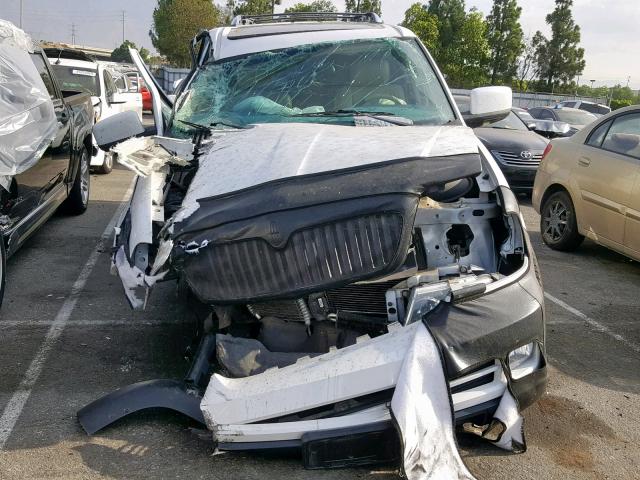 5LMFU27575LJ07055 - 2005 LINCOLN NAVIGATOR WHITE photo 9