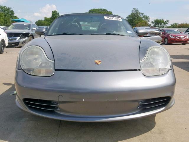 WP0CA29864S620411 - 2004 PORSCHE BOXSTER SILVER photo 9