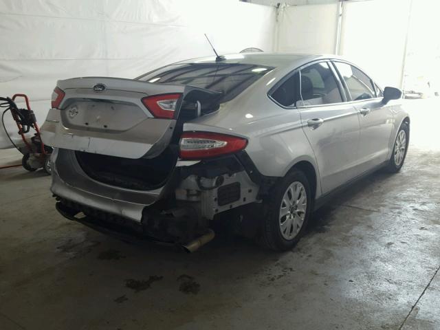 3FA6P0G72DR212533 - 2013 FORD FUSION S SILVER photo 4