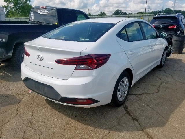 5NPD74LF7KH470536 - 2019 HYUNDAI ELANTRA SE WHITE photo 4