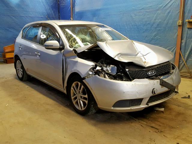 KNAFU5A2XB5336480 - 2011 KIA FORTE EX SILVER photo 1