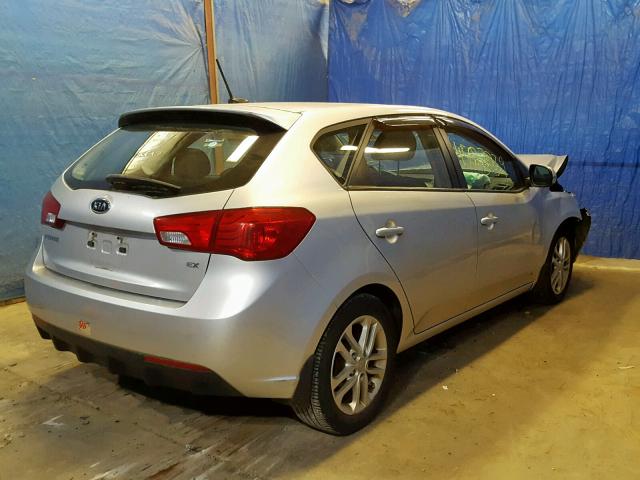 KNAFU5A2XB5336480 - 2011 KIA FORTE EX SILVER photo 4