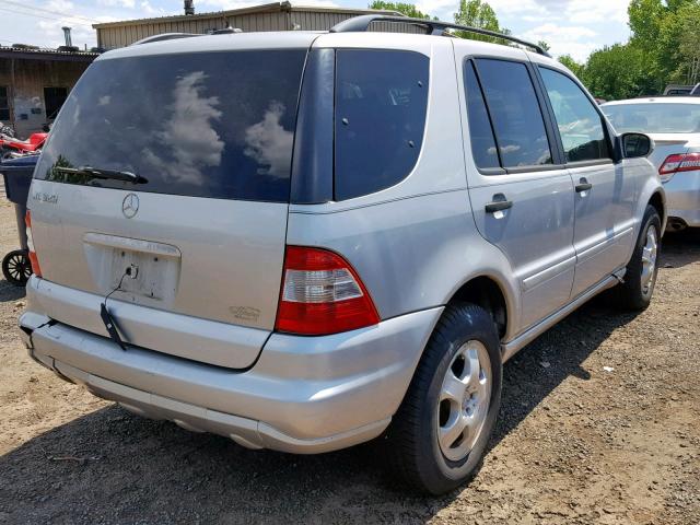 4JGAB54E93A399440 - 2003 MERCEDES-BENZ ML 320 SILVER photo 4