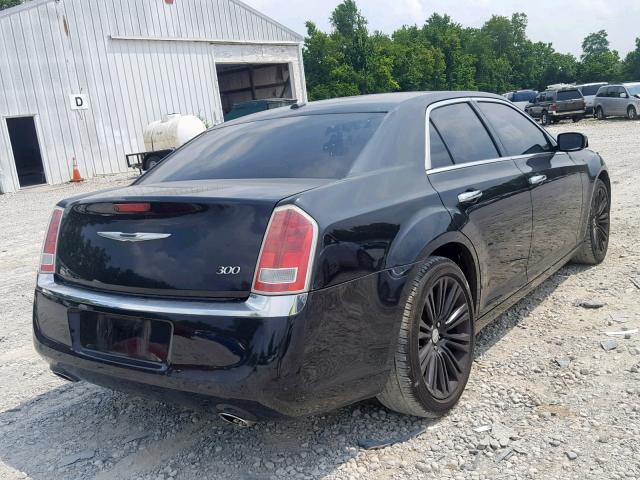 2C3CA5CG6BH563590 - 2011 CHRYSLER 300 LIMITE BLACK photo 4