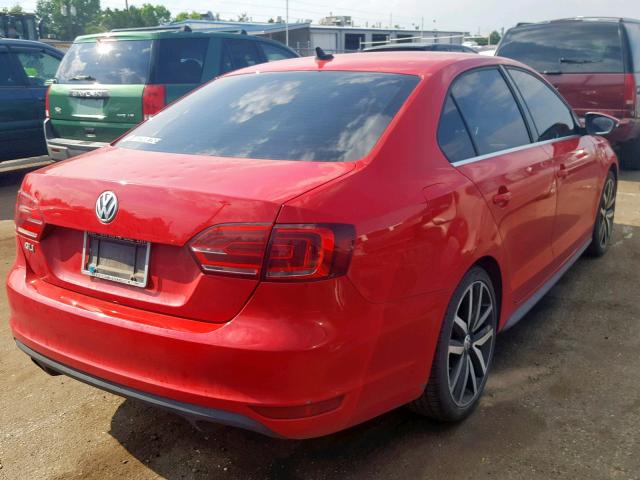 3VW4S7AJ8DM289494 - 2013 VOLKSWAGEN JETTA GLI RED photo 4