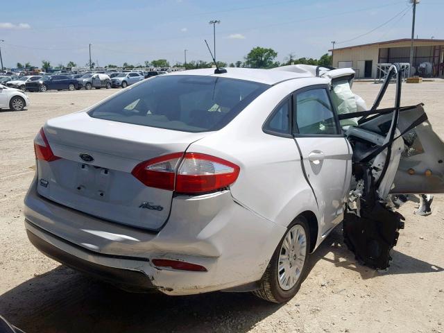 3FADP4AJ6JM136276 - 2018 FORD FIESTA S WHITE photo 4