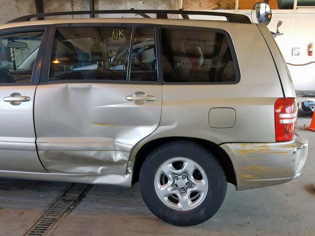 JTEGD21A010003760 - 2001 TOYOTA HIGHLANDER GOLD photo 9