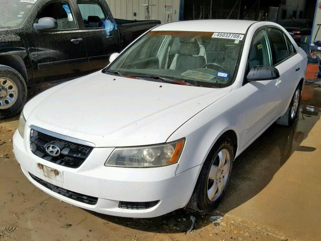 5NPET46C06H124075 - 2006 HYUNDAI SONATA GL WHITE photo 2