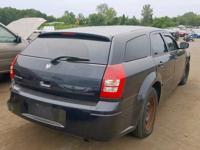 2D4FV47T96H128814 - 2006 DODGE MAGNUM SE BLACK photo 4