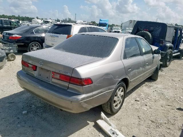 4T1BF22K0WU060794 - 1998 TOYOTA CAMRY CE BROWN photo 4