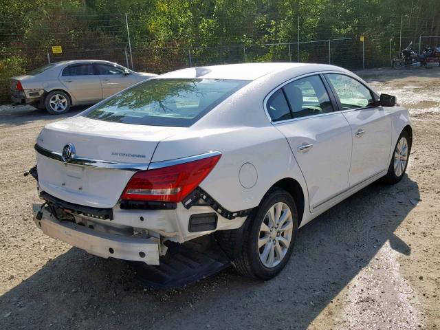 1G4GB5GRXFF162357 - 2015 BUICK LACROSSE WHITE photo 4