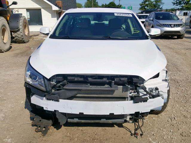 1G4GB5GRXFF162357 - 2015 BUICK LACROSSE WHITE photo 9