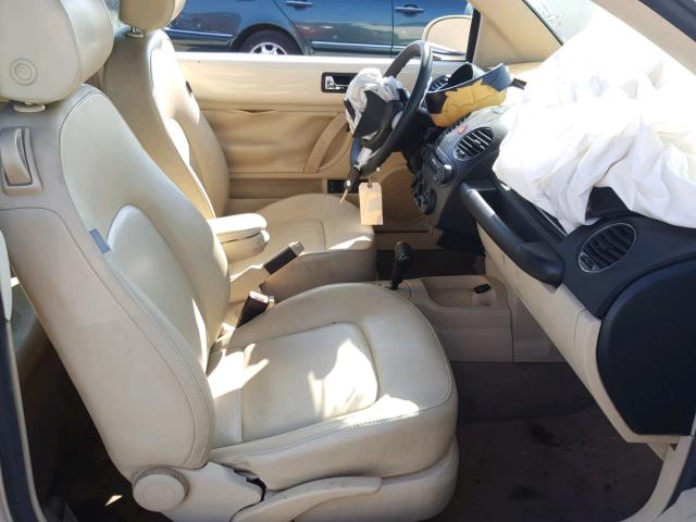 3VWRF31Y76M311357 - 2006 VOLKSWAGEN NEW BEETLE Bej foto 5