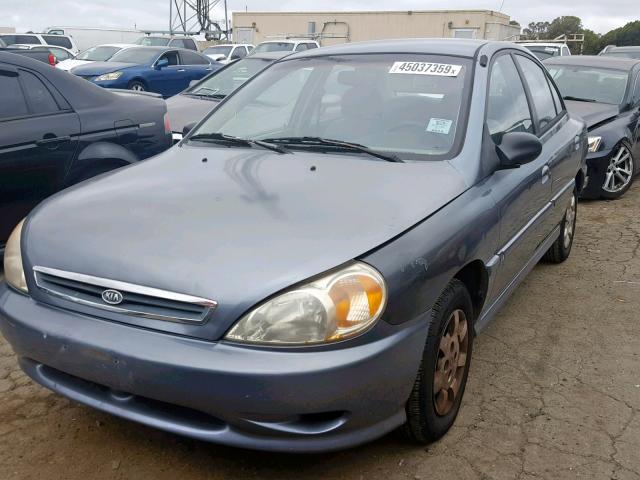 KNADC123216056975 - 2001 KIA RIO SILVER photo 2