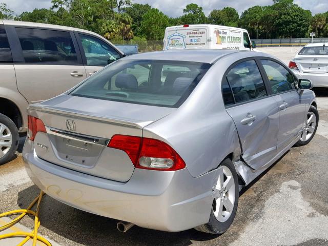 19XFA1F68BE022380 - 2011 HONDA CIVIC LX-S Gümüş foto 4