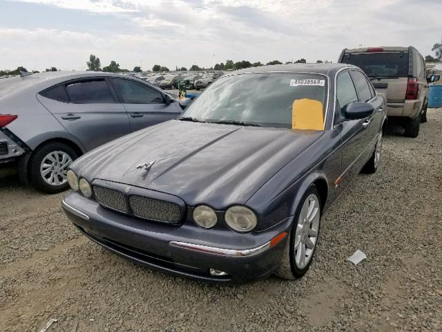 SAJWA73BX4TG19033 - 2004 JAGUAR XJR S GRAY photo 2