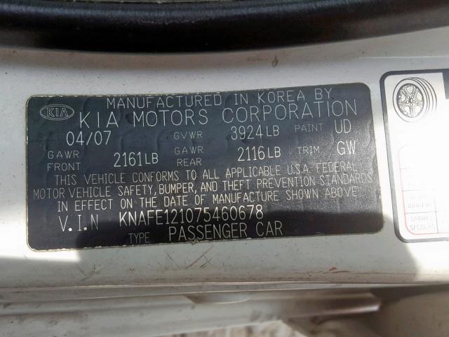 KNAFE121075460678 - 2007 KIA SPECTRA EX WHITE photo 10