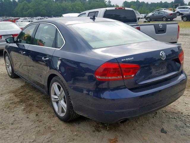 1VWBT7A39EC060010 - 2014 VOLKSWAGEN PASSAT SE BLUE photo 3