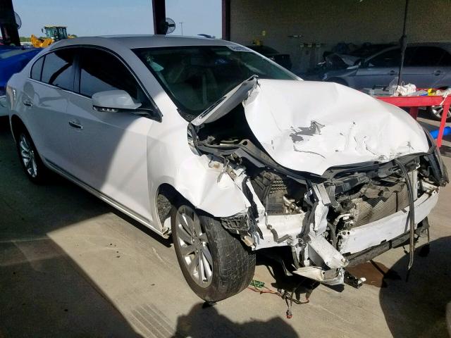 1G4GB5G30EF138174 - 2014 BUICK LACROSSE WHITE photo 1