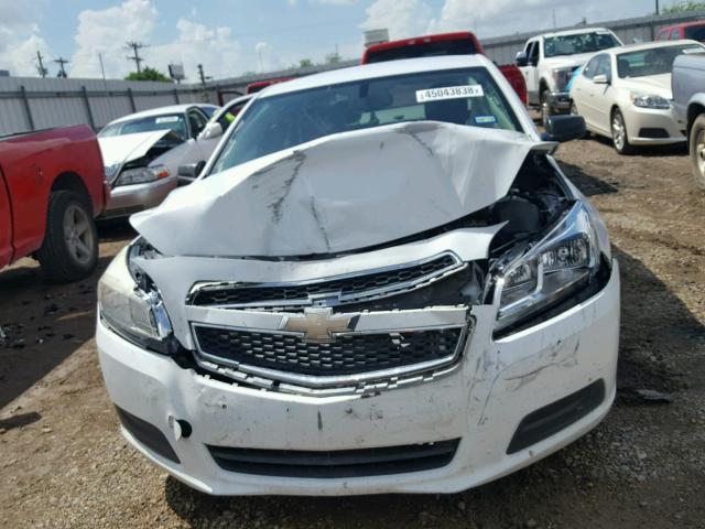 1G11A5SA4DF238868 - 2013 CHEVROLET MALIBU LS WHITE photo 7