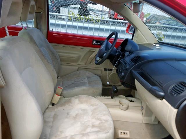 3VWCC21C2XM410912 - 1999 VOLKSWAGEN NEW BEETLE წითელი ფოტო 5