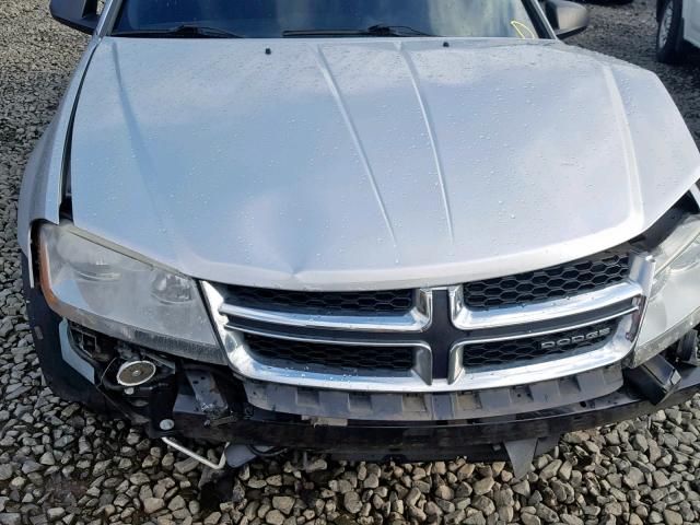 1B3BD4FG7BN575714 - 2011 DODGE AVENGER EX SILVER photo 7