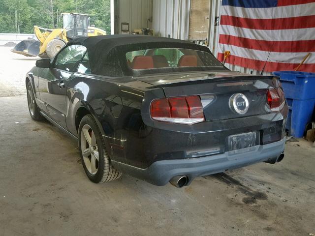 1ZVBP8FF5B5113931 - 2011 FORD MUSTANG GT BLACK photo 3