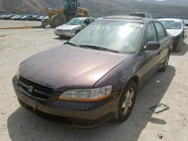 1HGCG1659WA002125 - 1998 HONDA ACCORD EX MAROON photo 2