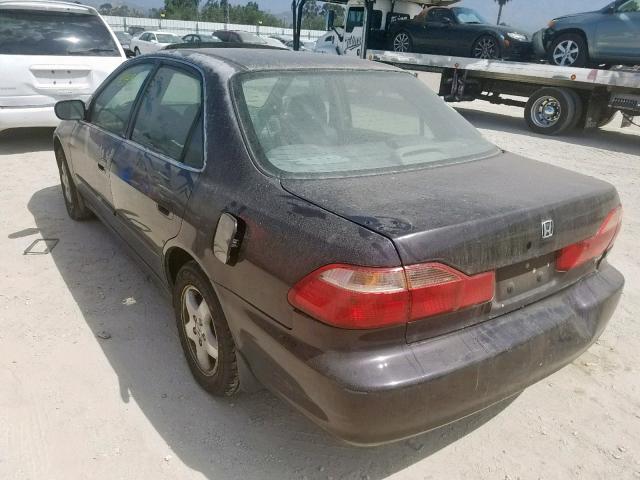 1HGCG1659WA002125 - 1998 HONDA ACCORD EX MAROON photo 3