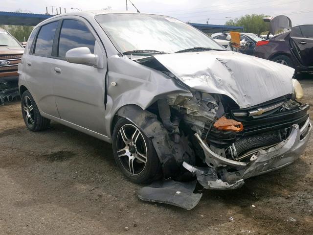 KL1TD66606B685380 - 2006 CHEVROLET AVEO BASE Күміс фото 1