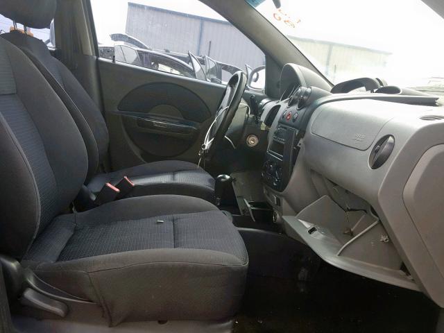 KL1TD66606B685380 - 2006 CHEVROLET AVEO BASE Күміс фото 5