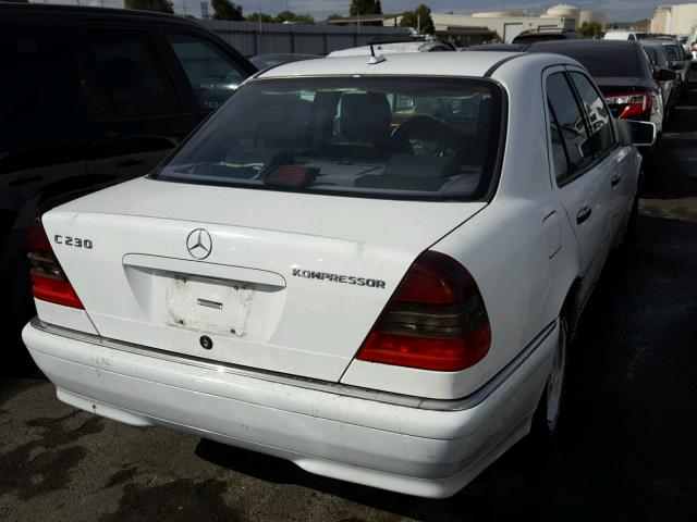 WDBHA24GXYA839905 - 2000 MERCEDES-BENZ C 230 WHITE photo 4