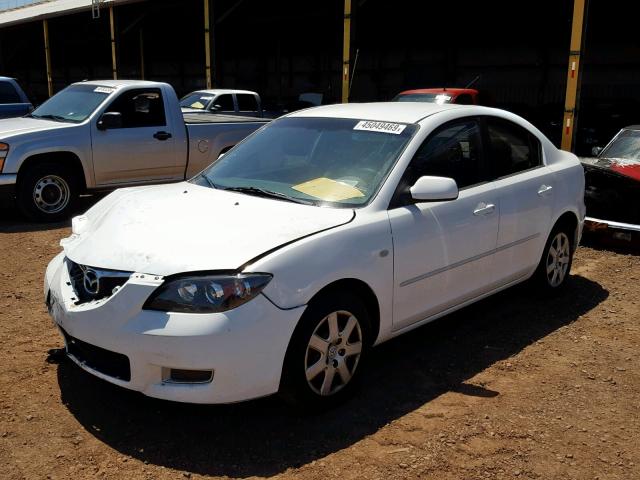 JM1BK12F281858201 - 2008 MAZDA 3 I WHITE photo 2