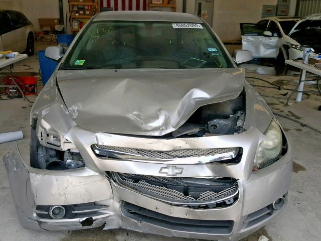 1G1ZE5E07AF189624 - 2010 CHEVROLET MALIBU LTZ ნაცრისფერი ფოტო 9