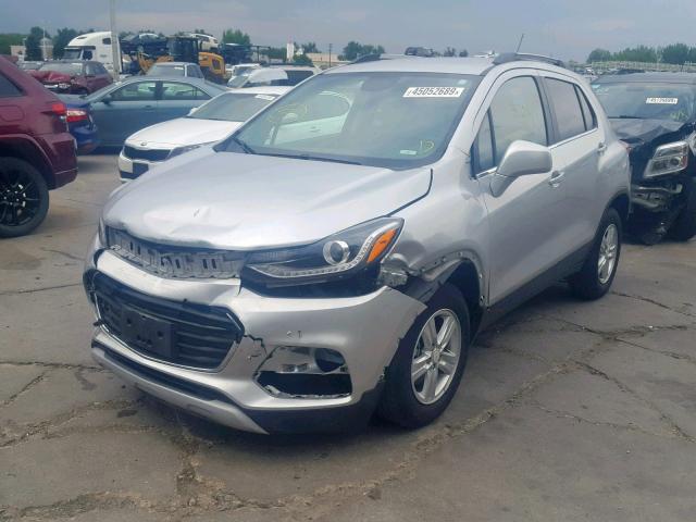 3GNCJPSBXHL212783 - 2017 CHEVROLET TRAX 1LT SILVER photo 2