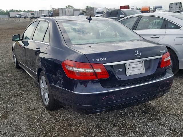 WDDHF9AB9BA359081 - 2011 MERCEDES-BENZ E 550 4MAT BLUE photo 3