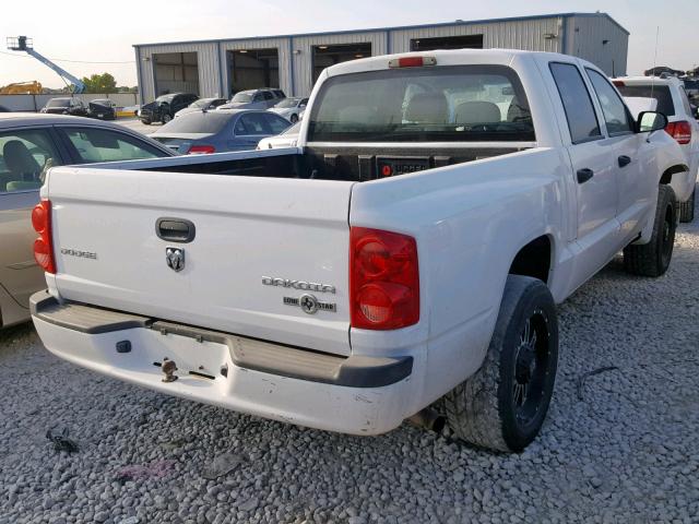 1D7CE3GK6AS173010 - 2010 DODGE DAKOTA SXT WHITE photo 4