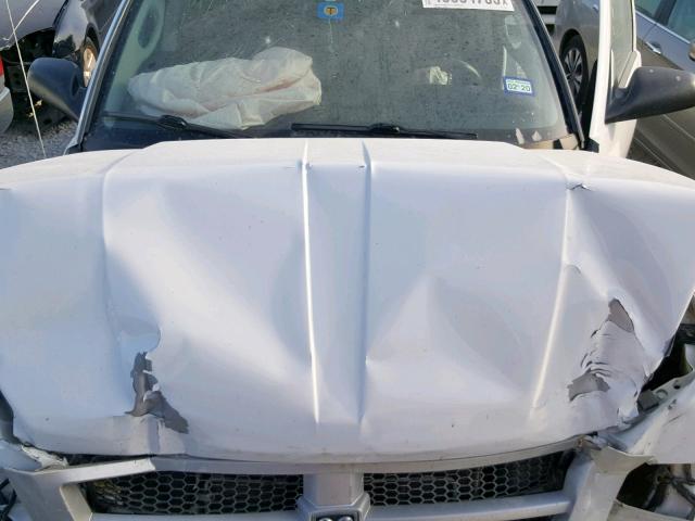 1D7CE3GK6AS173010 - 2010 DODGE DAKOTA SXT WHITE photo 7