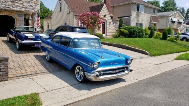 B58B253348 - 1957 CHEVROLET BEL AIR BLUE photo 1