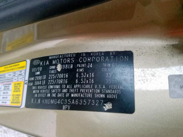 KNDMG4C35A6357327 - 2010 KIA SEDONA LX GOLD photo 10