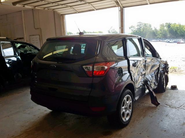 1FMCU0F7XJUC99945 - 2018 FORD ESCAPE S GRAY photo 4