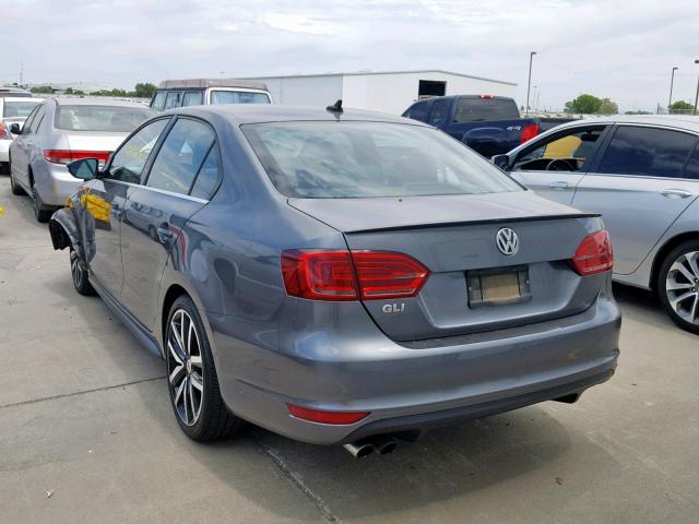 3VW4T7AJ5EM207297 - 2014 VOLKSWAGEN JETTA GLI GRAY photo 3